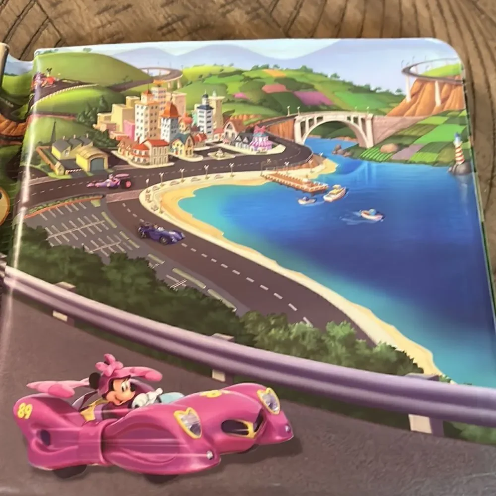Disney 🏰🐭 Junior Bath 🛀 Time Water 💦 Book 📕 Race Car 🏎️ Suction Cups🛥️ 2!